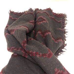 Aritzia Blanket Scarf Burgundy/Gray/Blk Reversible